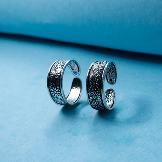 Textured Silver Band Toe Ring