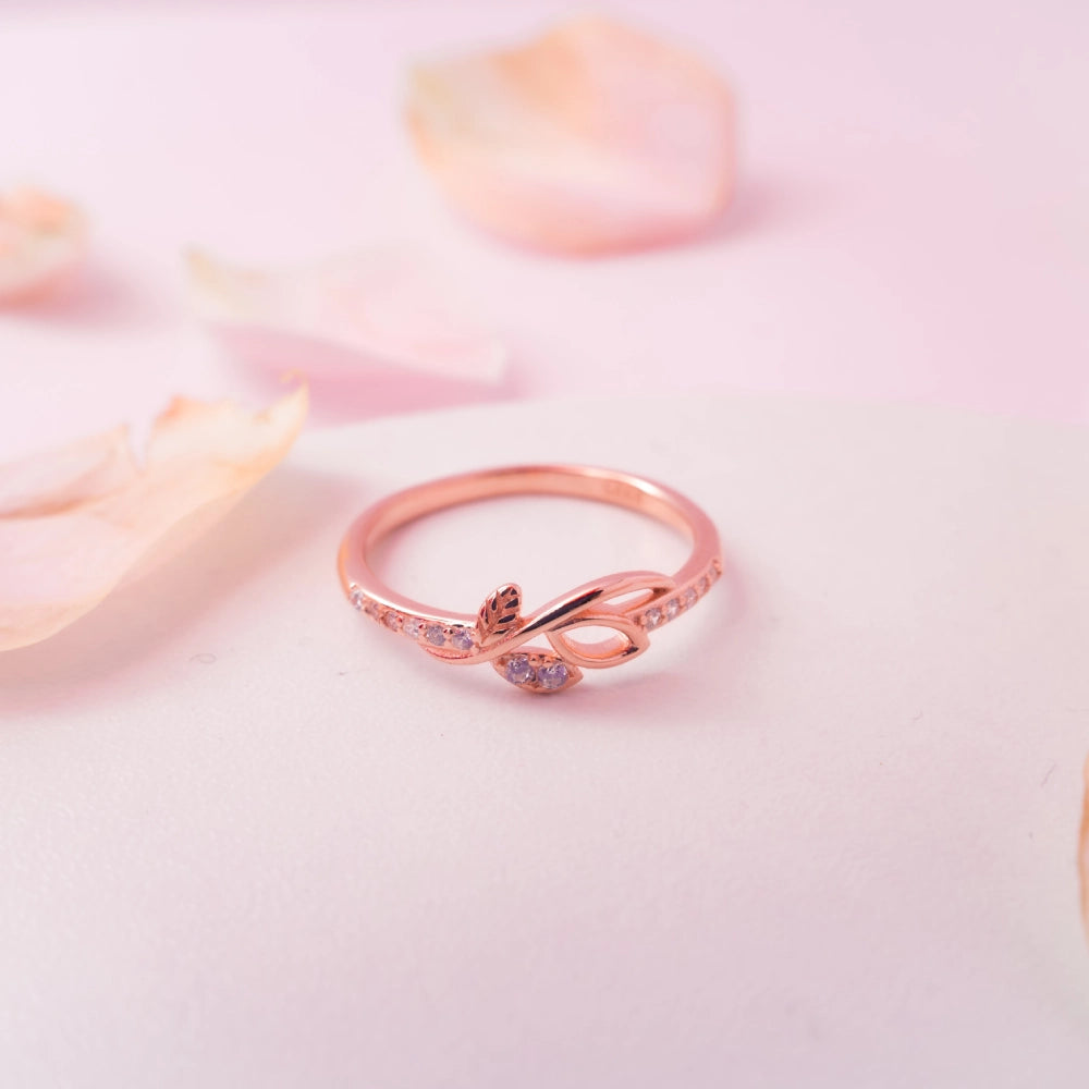 Crystal Leaf Elegance Ring