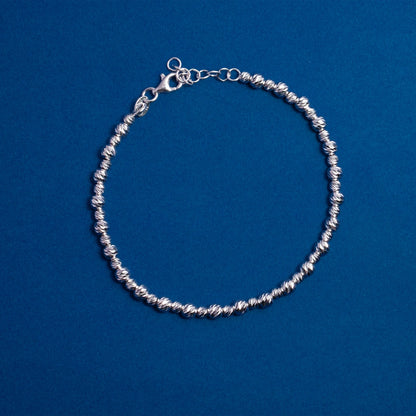 Silver Diamond-Cut Bead Bracelet