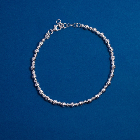 Silver Diamond-Cut Bead Bracelet