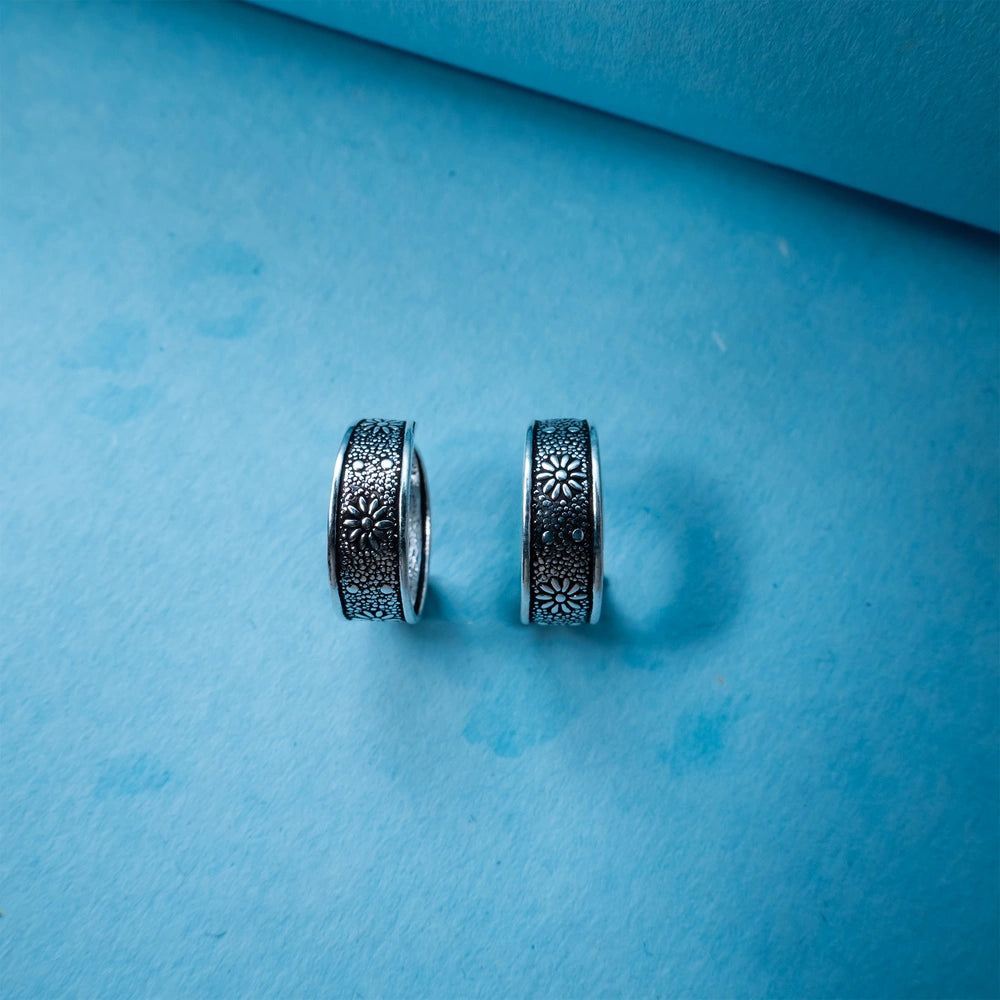 Textured Silver Band Toe Ring