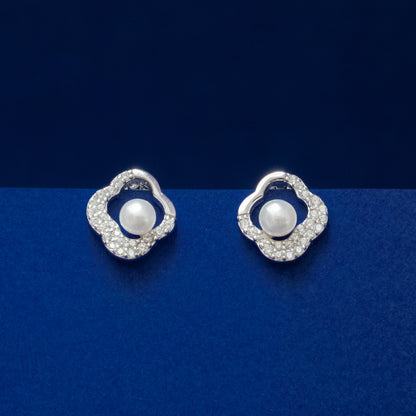 Pearl Clover Stud Earrings