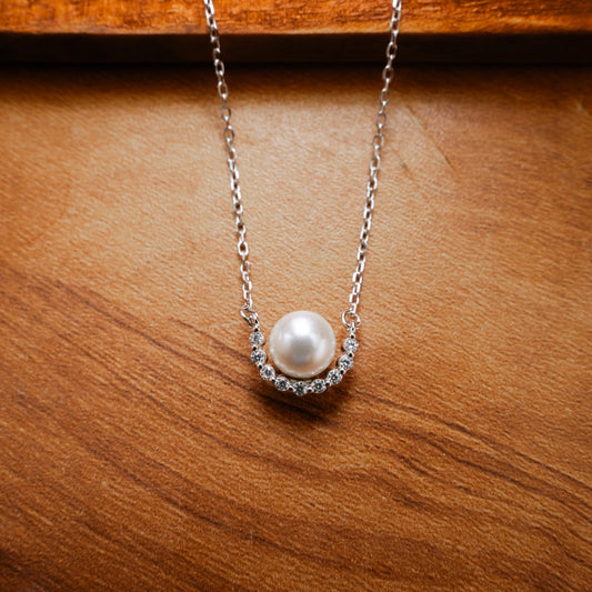 Pearl Halo Chain Pendant