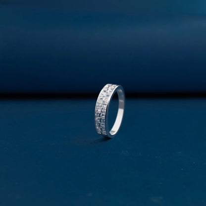 Regal Crystal Band Ring