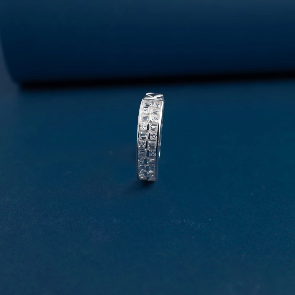 Regal Crystal Band Ring