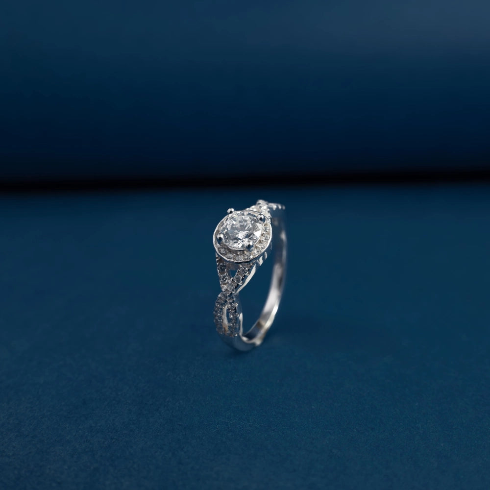 Twisted Halo Brilliance Ring