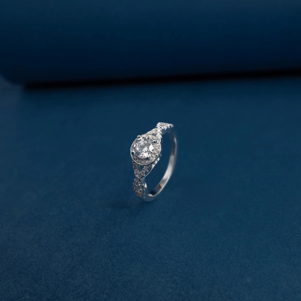 Twisted Halo Brilliance Ring