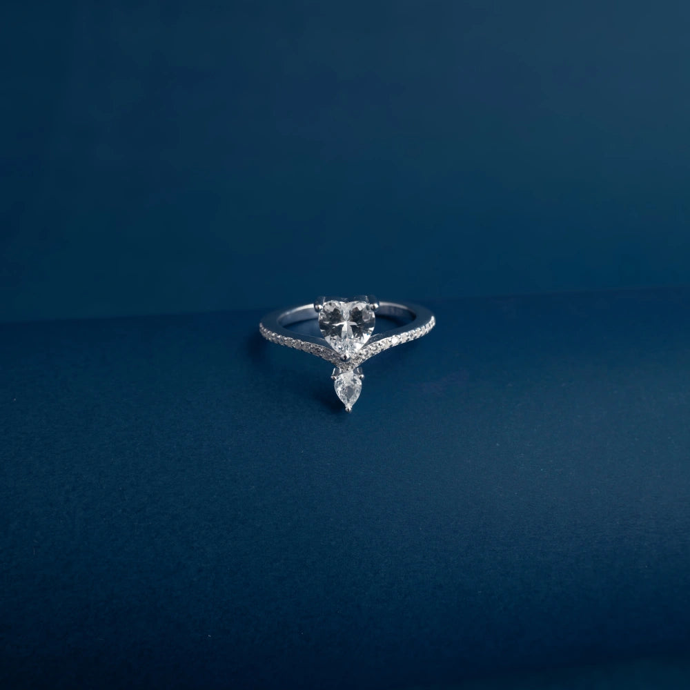 Twin Heart Elegance Ring